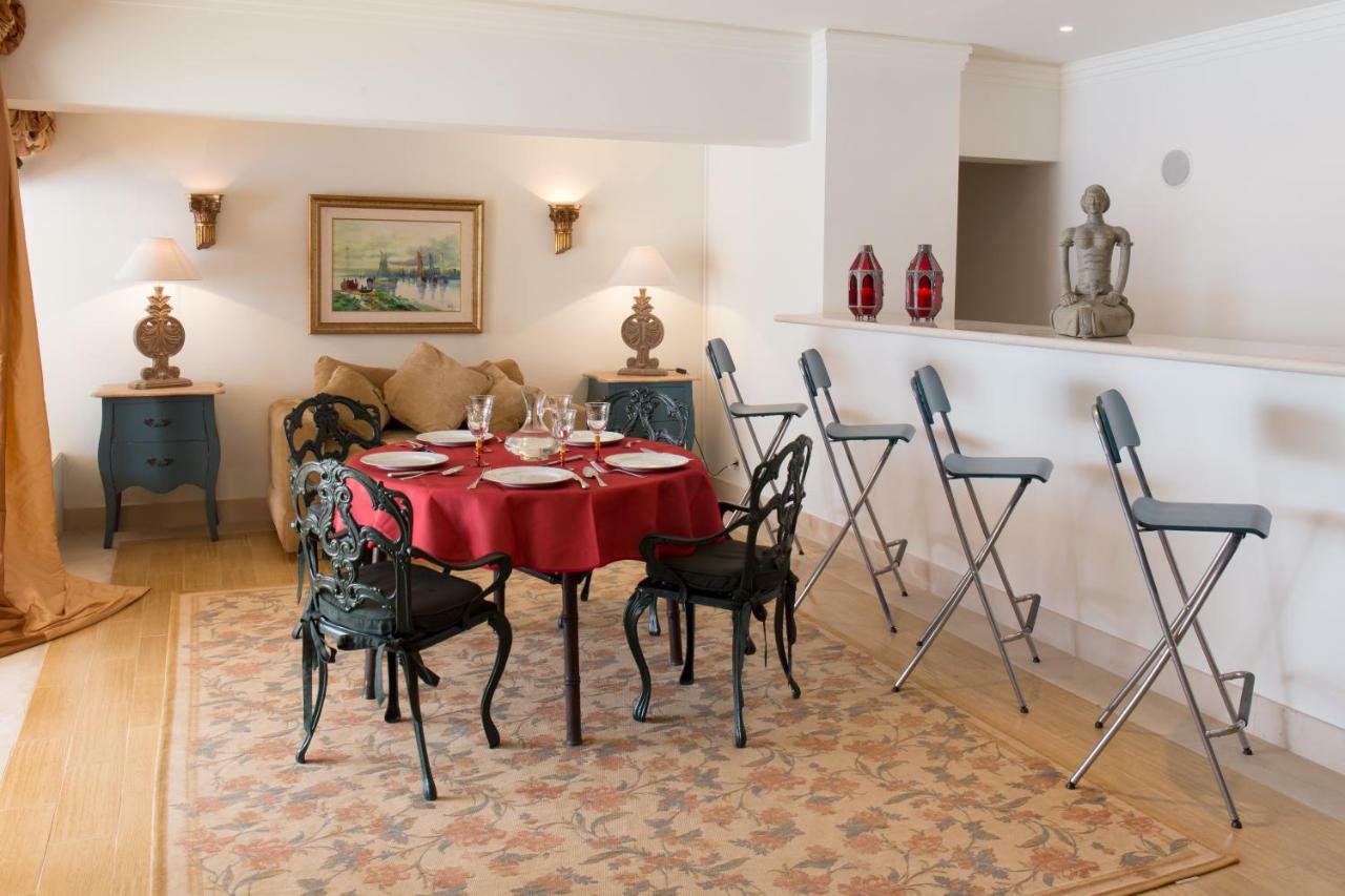 Apartamento Com Piscina Cruz Quebrada Luaran gambar